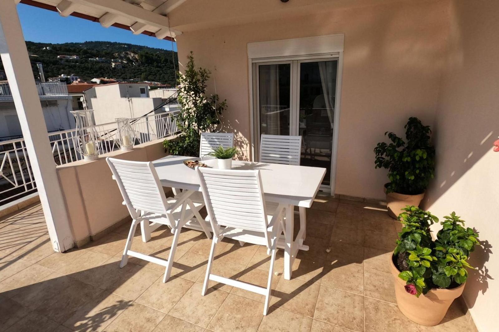 Bozikis House! A Cosy Apartment In The City Centre Skiathos Exterior foto